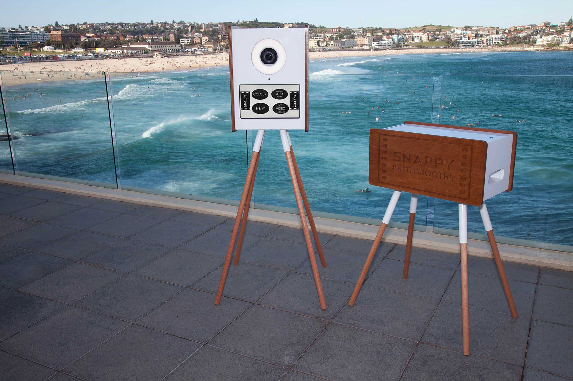 Photo Booth Hire Sydney | Snappy Photobooths